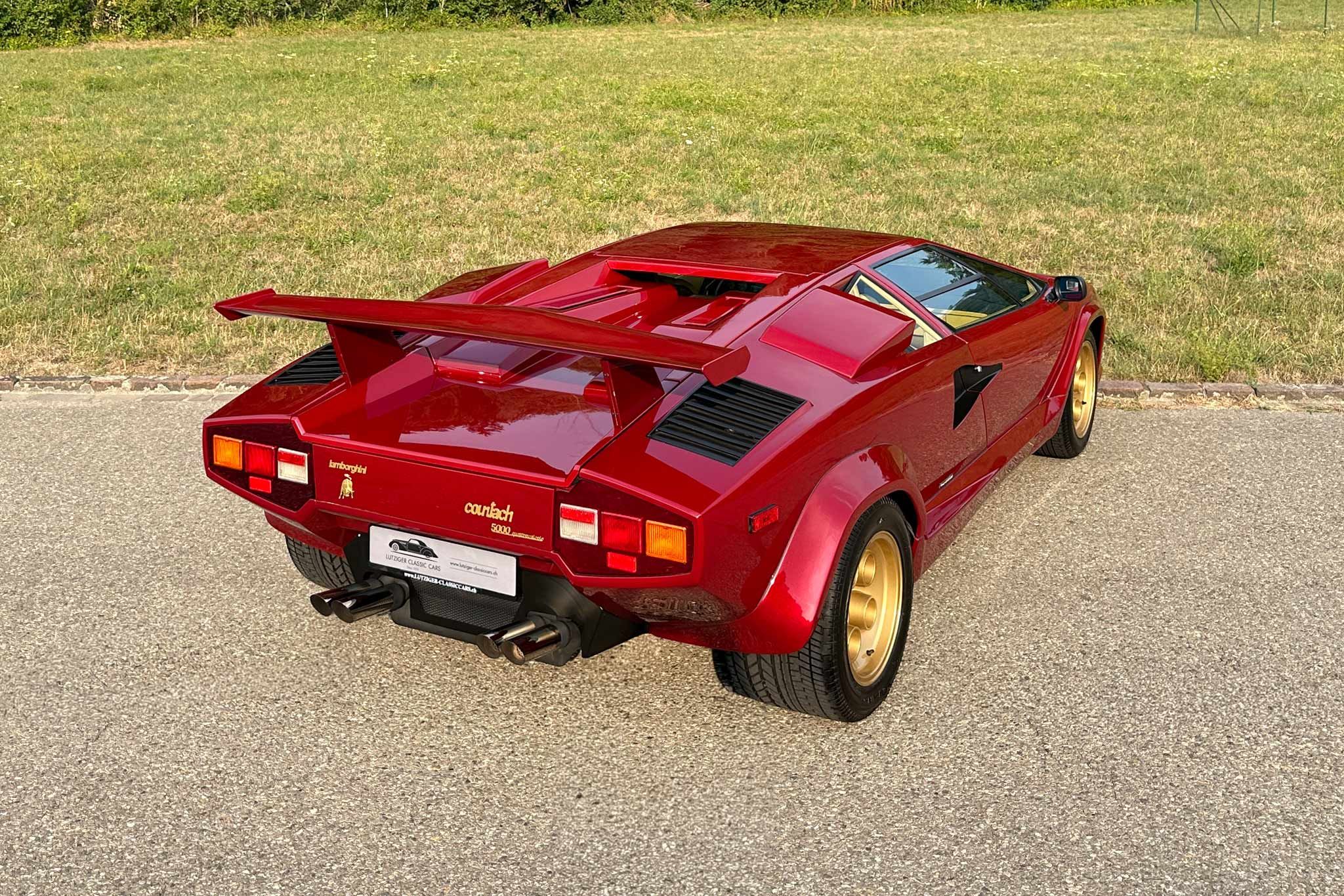 Lamborghini Countach LP 5000 QV 12