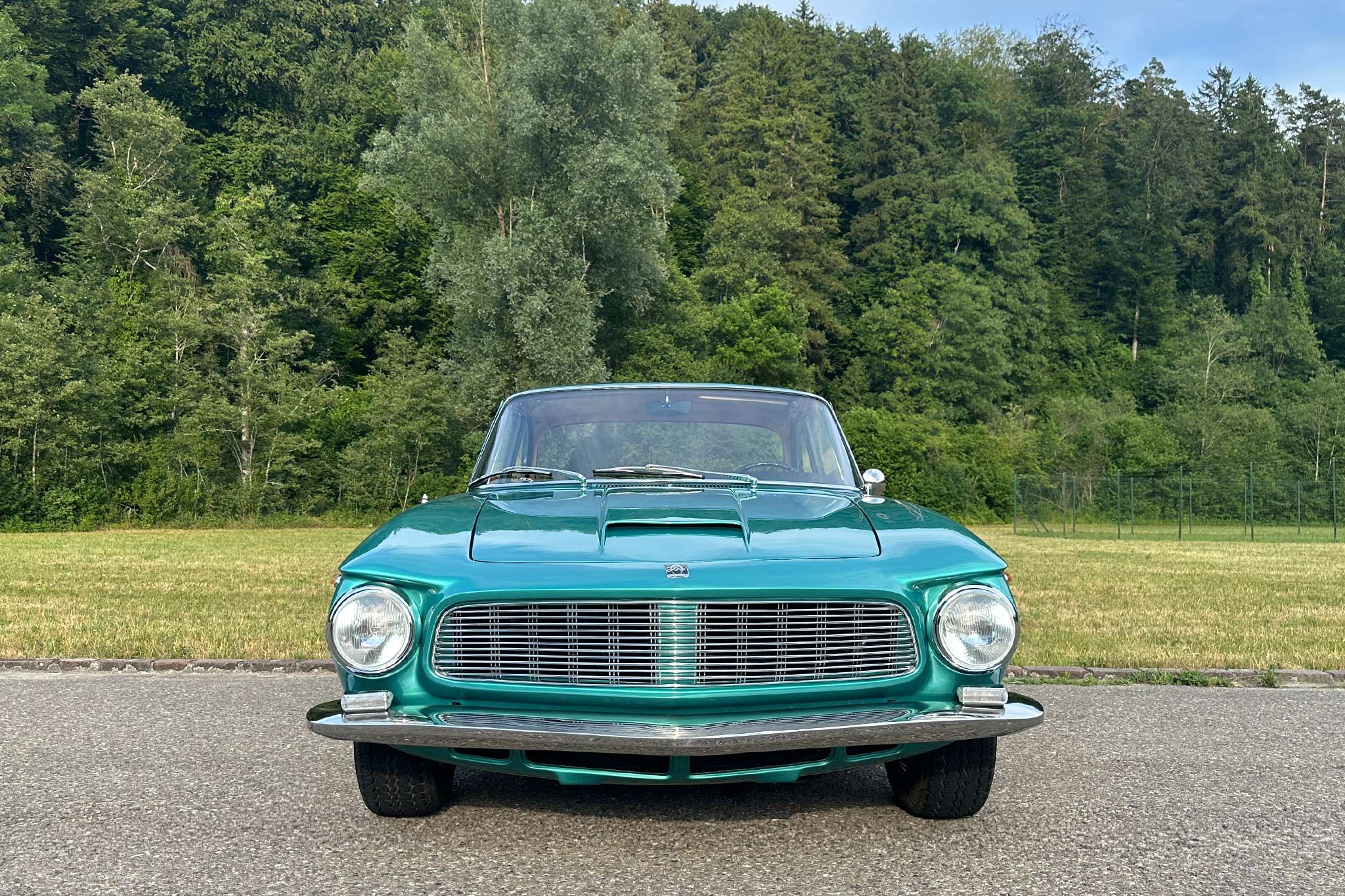 300 GT 4