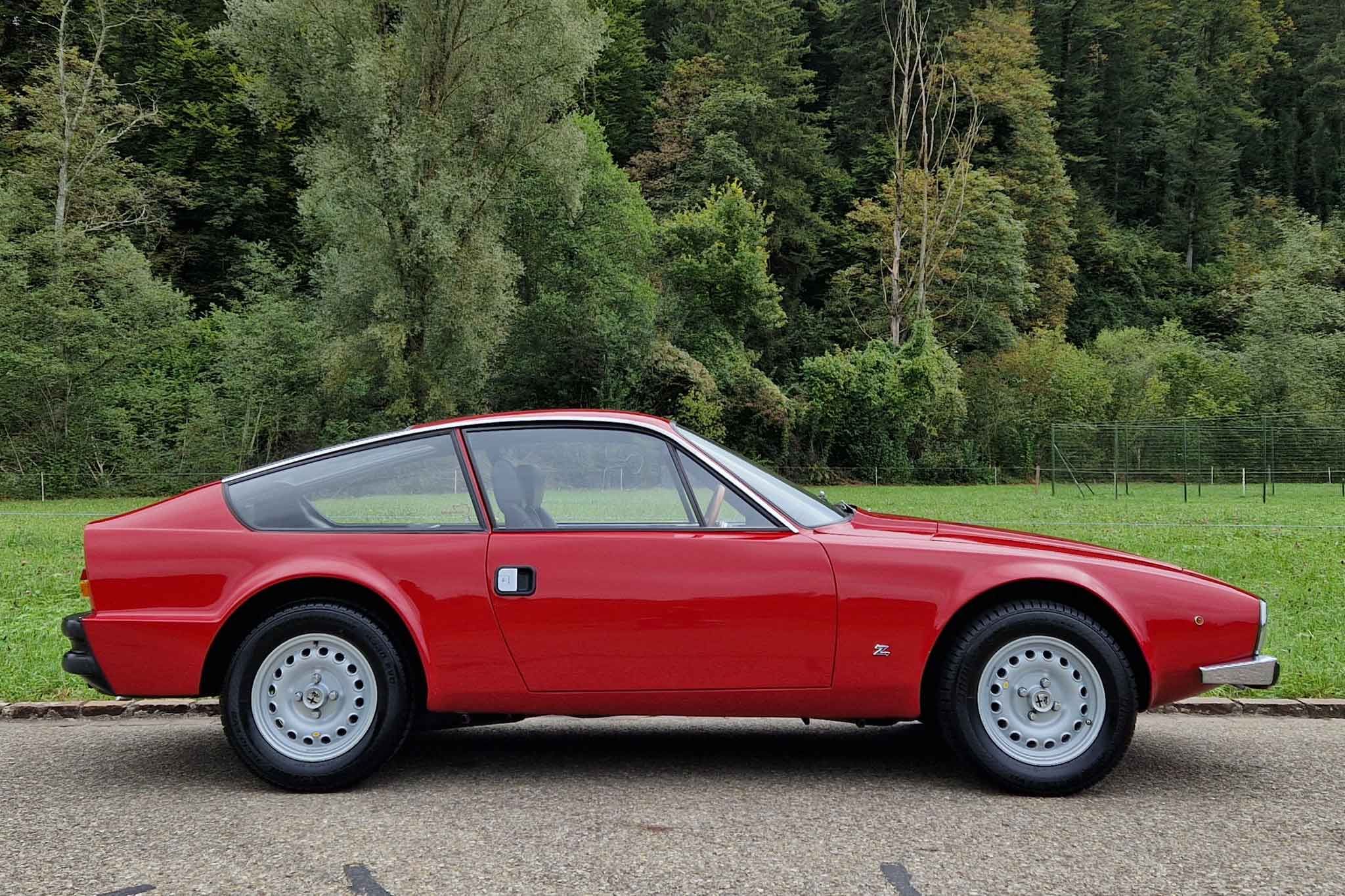 Alfa Romeo 1600 Junior Zagato 7