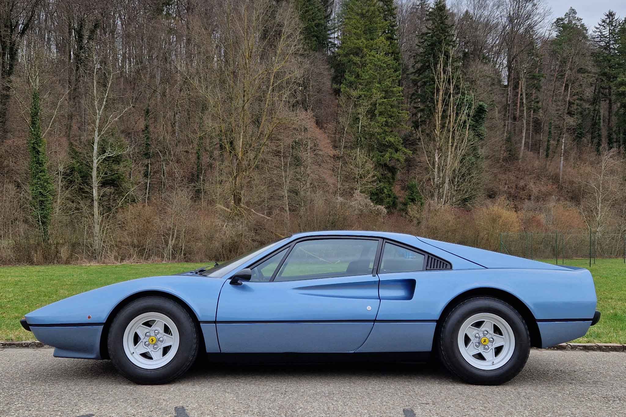 Ferrari 308 GTB Vetroresina 3