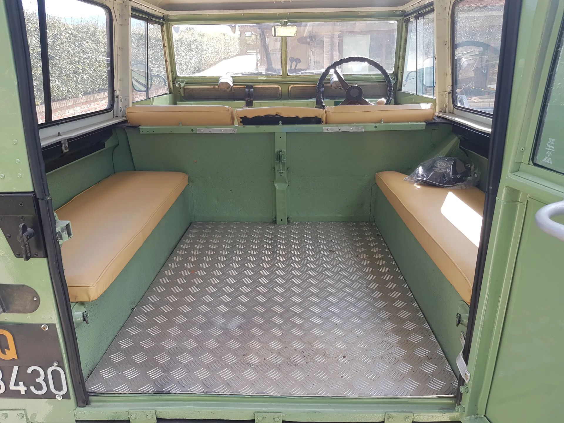 Land Rover 88D SERIE II 10
