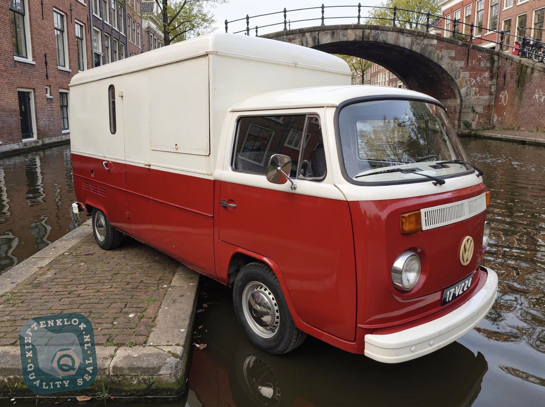 1973 Volkswagen T2 Bus Foodtruck