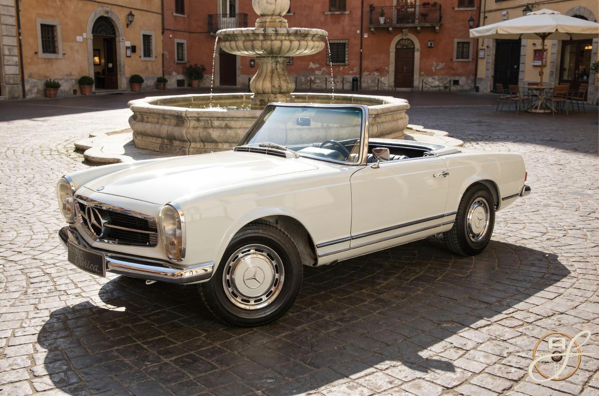1968 Mercedes-Benz 280SL