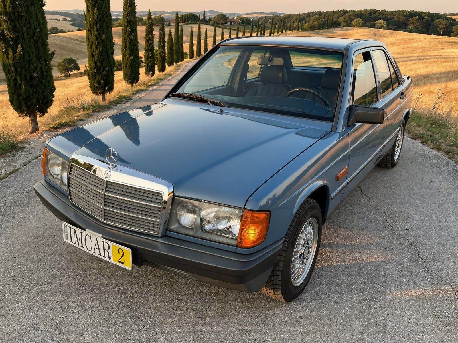 Mercedes-Benz 190 1983