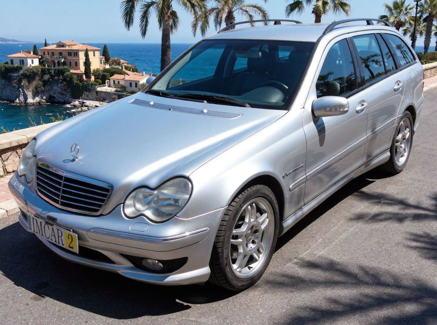 Mercedes-Benz C 32 AMG 15