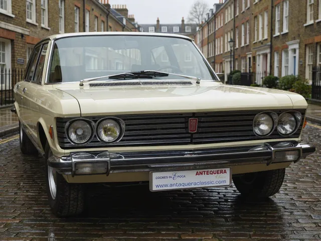 FIAT 130 BERLINA 3200 B - 1975