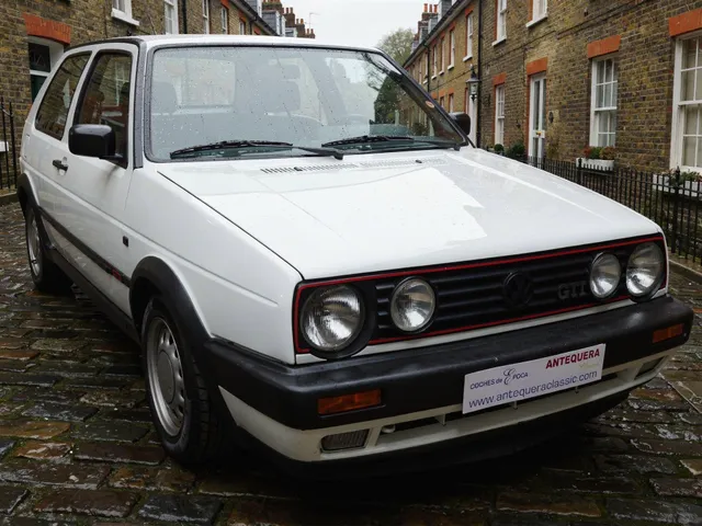 VOLKSWAGEN GOLF GTI MK2 1.8 - 1991