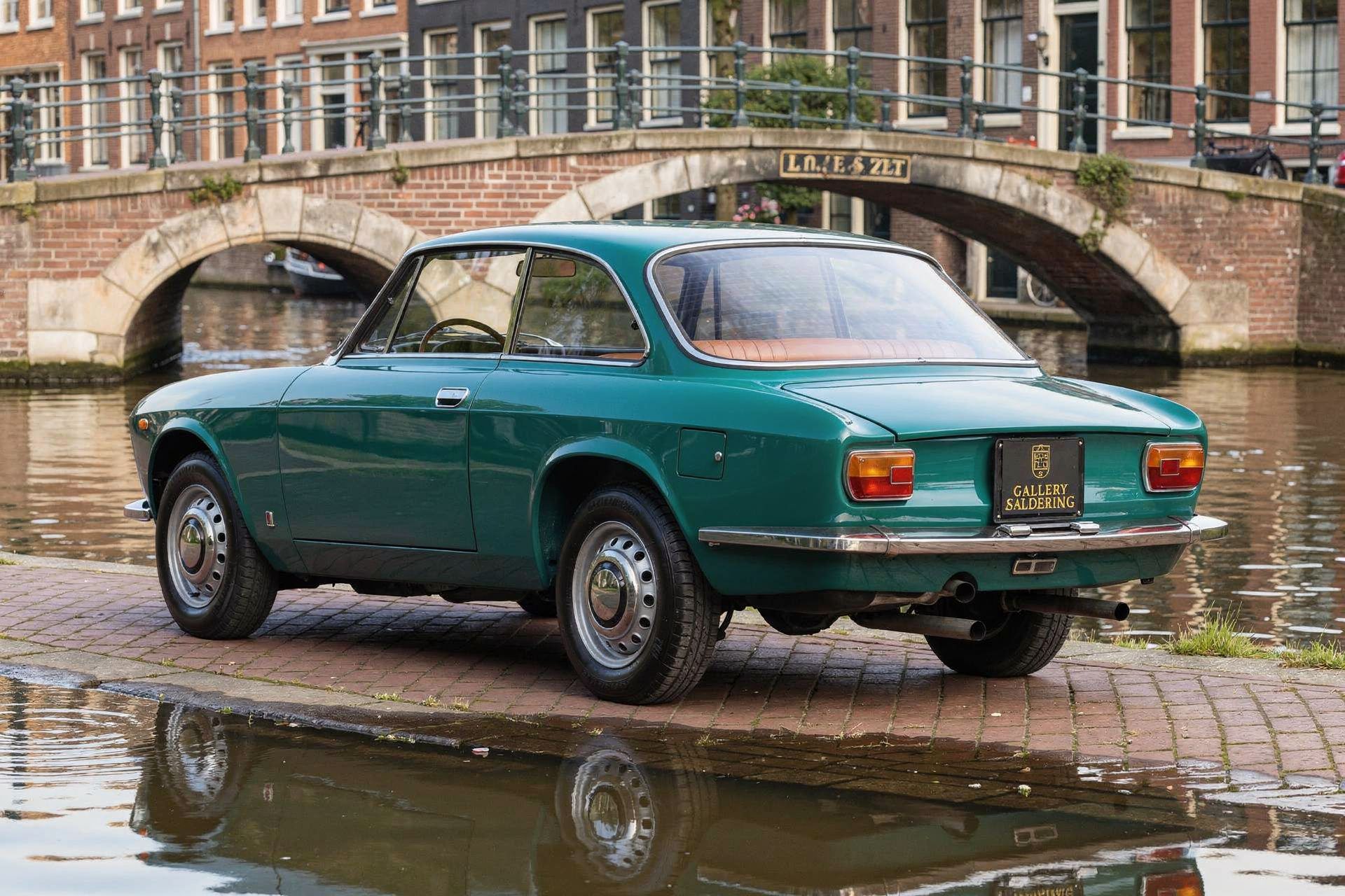 1972 Alfa Romeo 1300 GTJ Bertone "Restored and rebuilt"