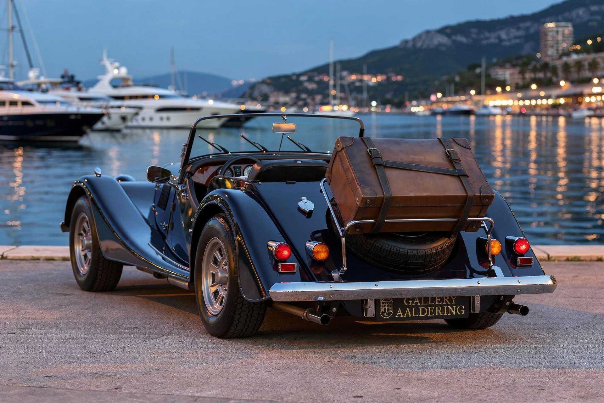 Morgan Plus 8 Carburetors and 5-speed 1982