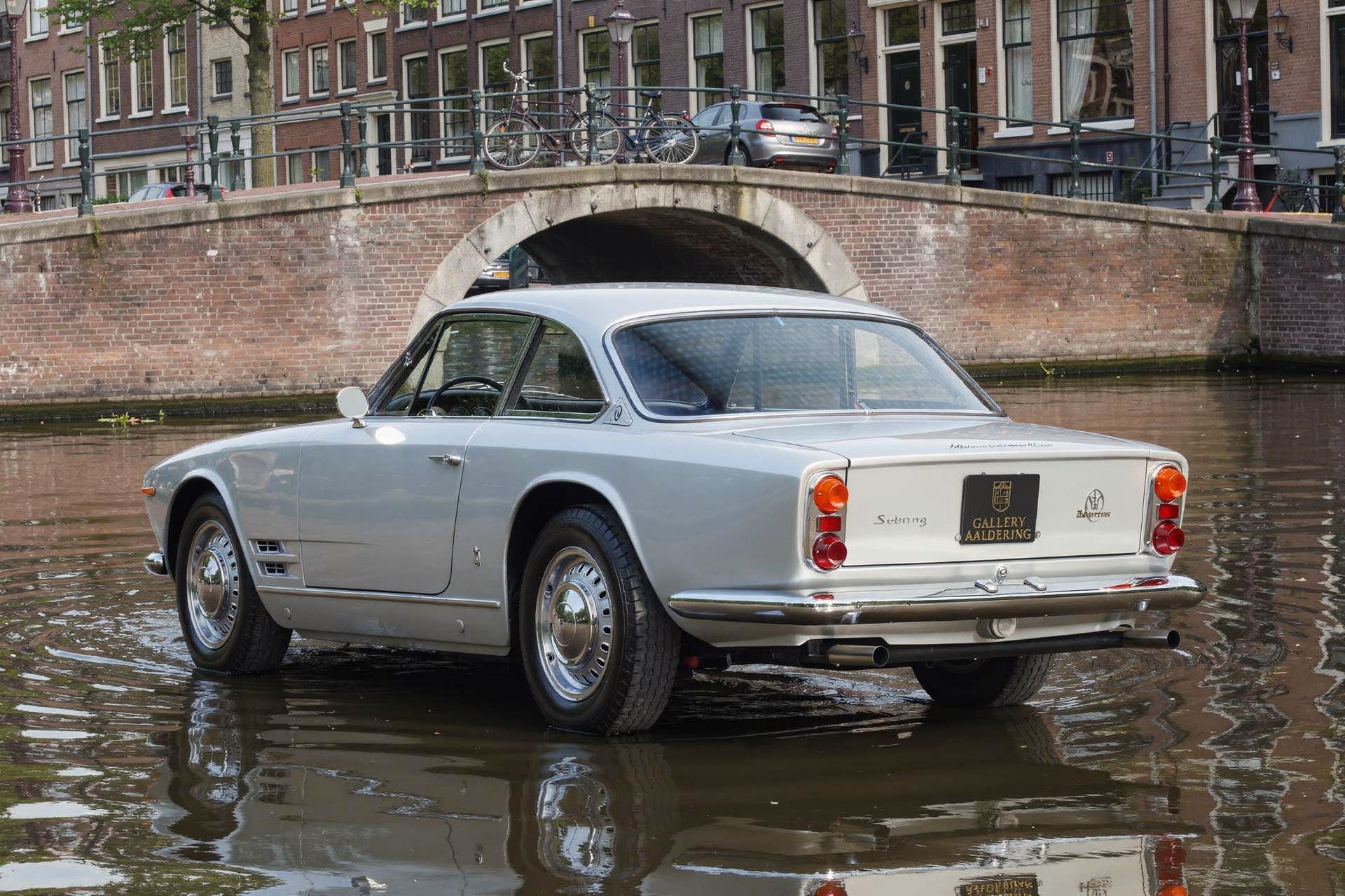 Maserati Sebring 3500 GTi Series I Grigio Montebello e Nero 1967