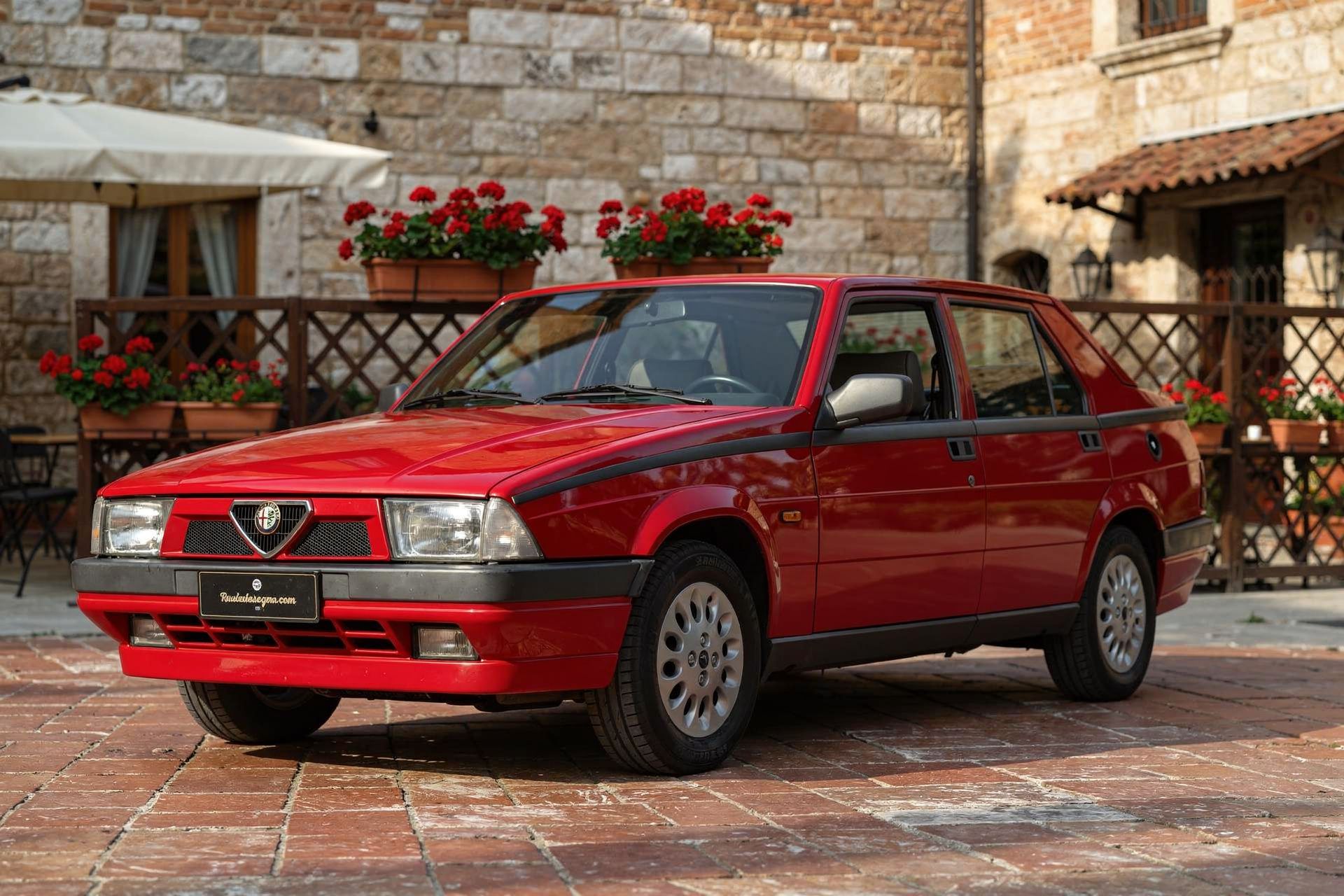 1991 Alfa Romeo 75