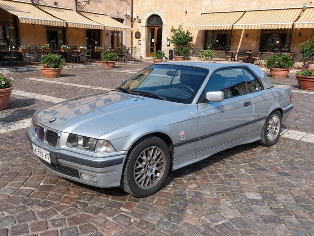 BMW 320 Cabrio del 1997