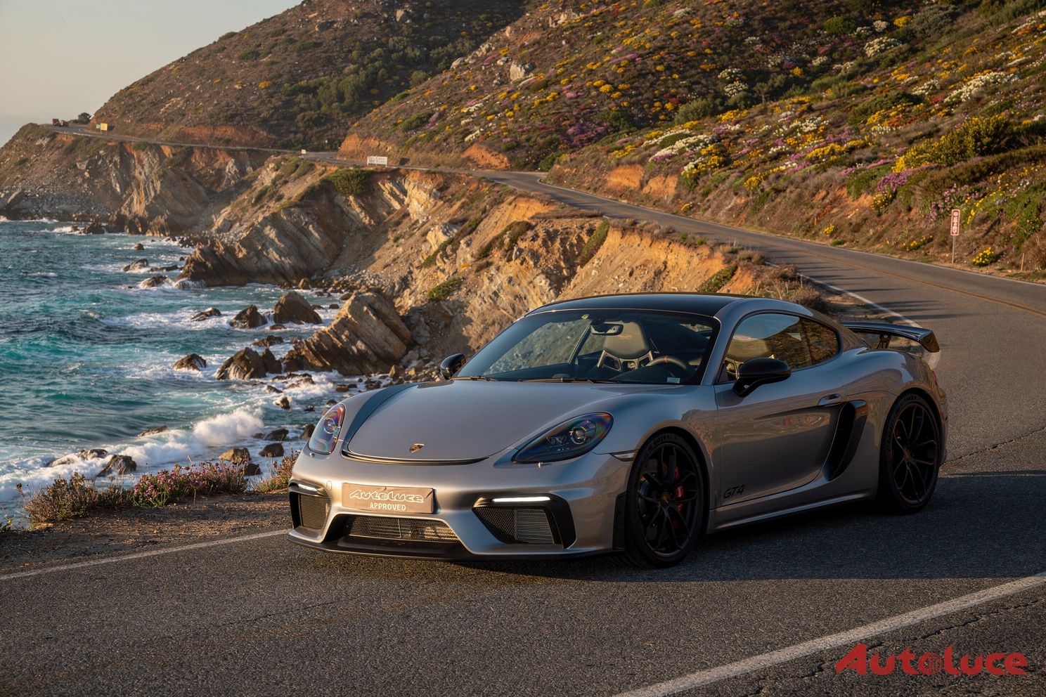 PORSCHE 718 CAYMAN GT4 CLUBSPORT