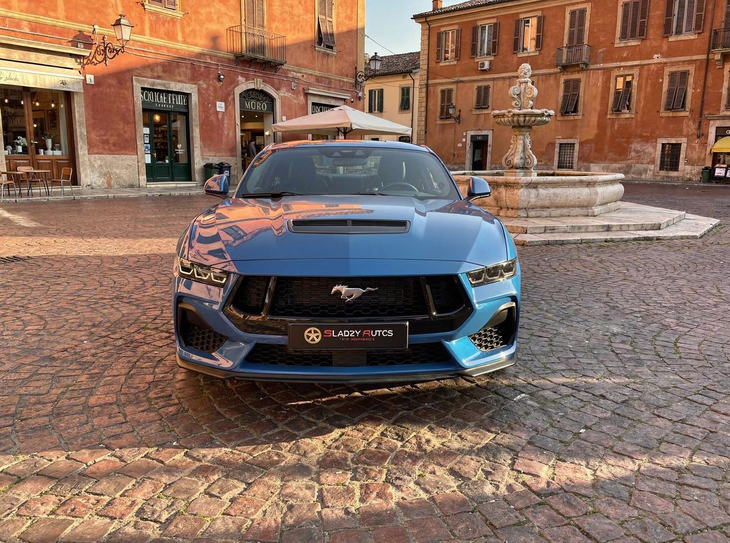 2024 Ford MUSTANG FASTBACK 5.0 V8 446CH GT