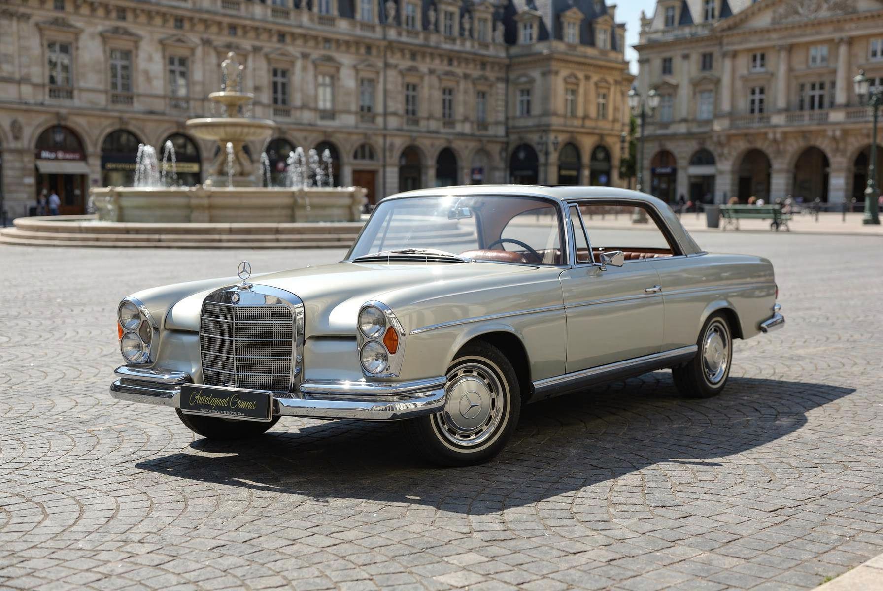 1963 Mercedes Benz 300 SE Coupé W112