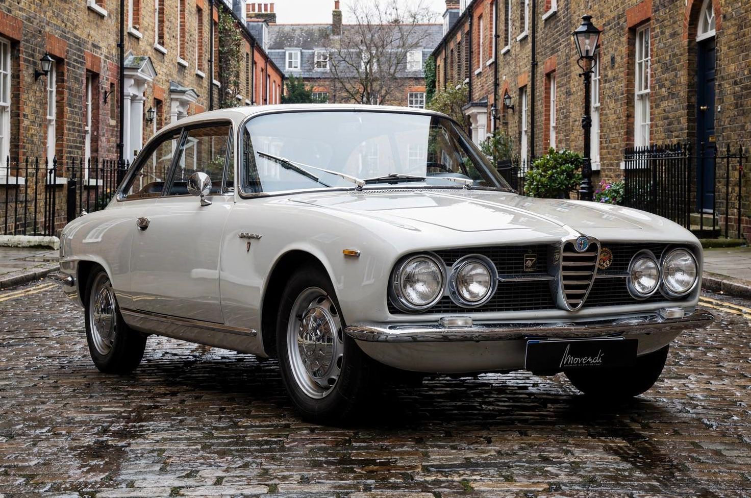 1961 Alfa Romeo 2000 Sprint Coupé