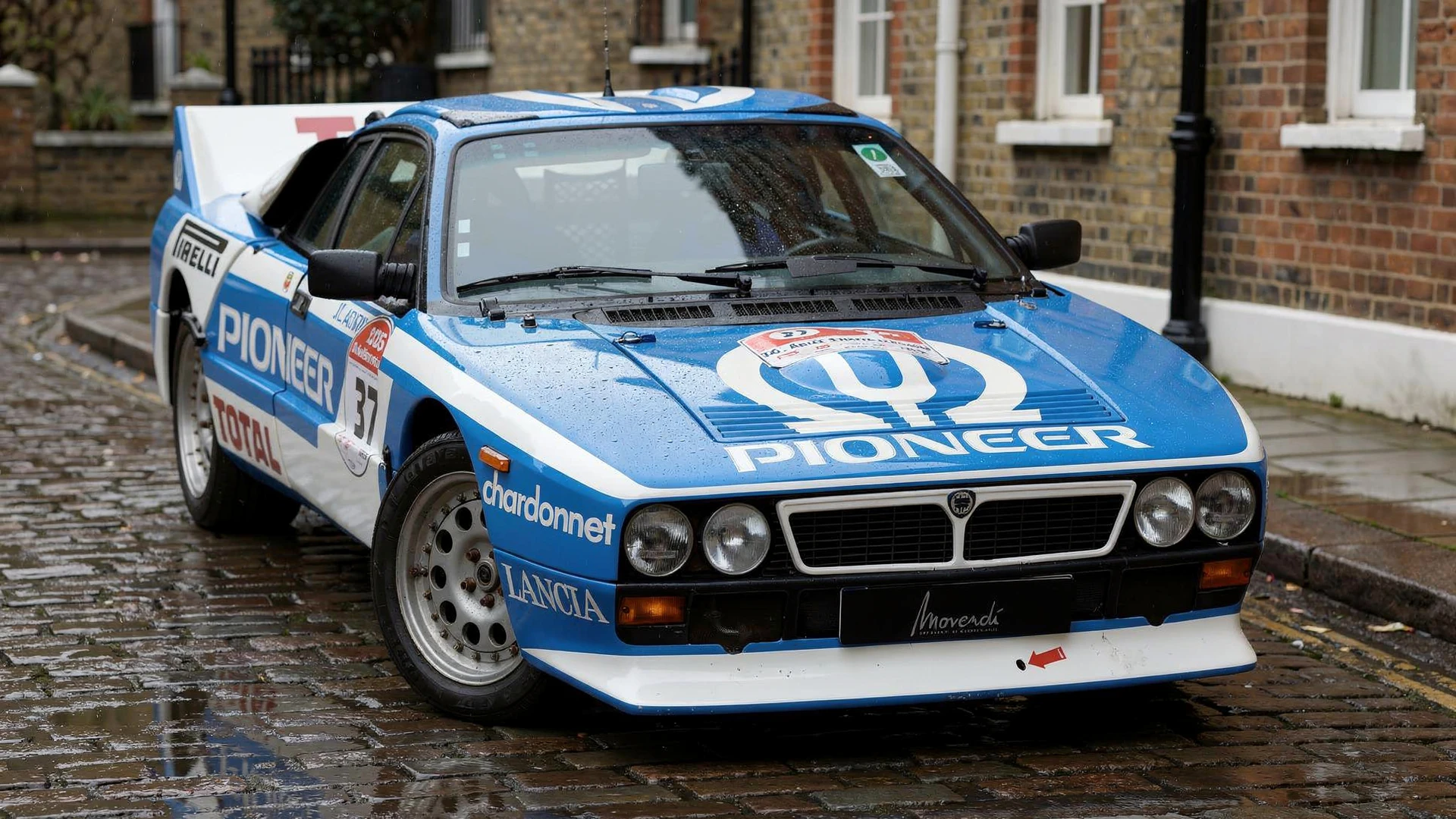 Lancia 037