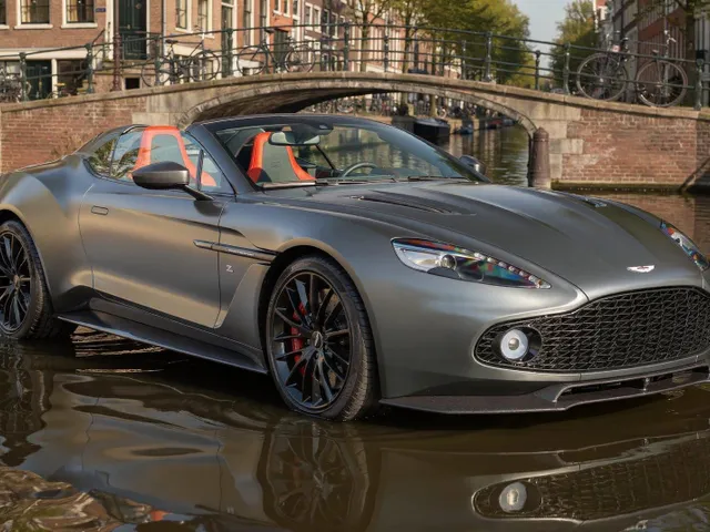 Aston Martin Vanquish Zagato Speedster 2018