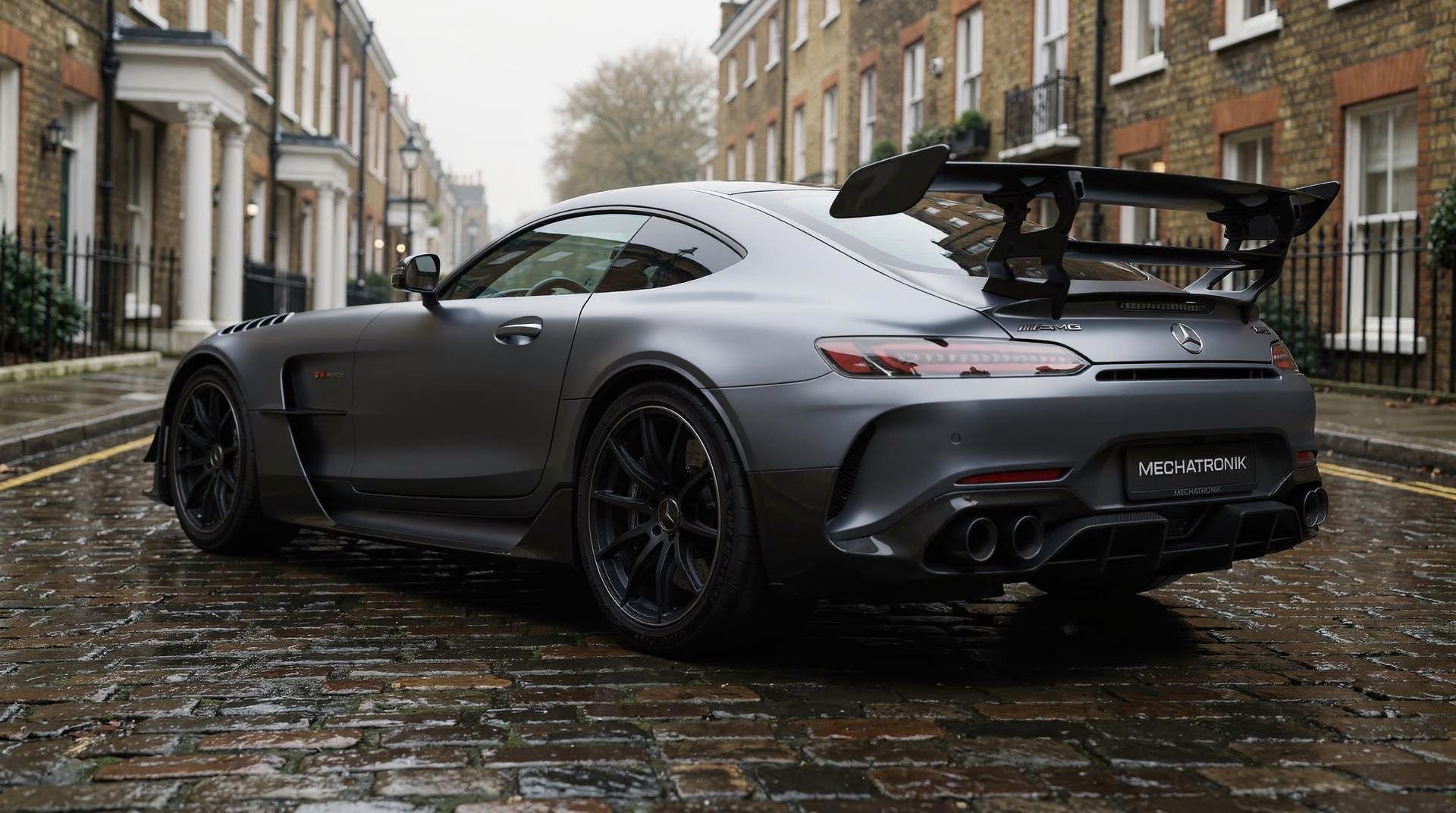 2021 Mercedes-Benz AMG GT Black Series