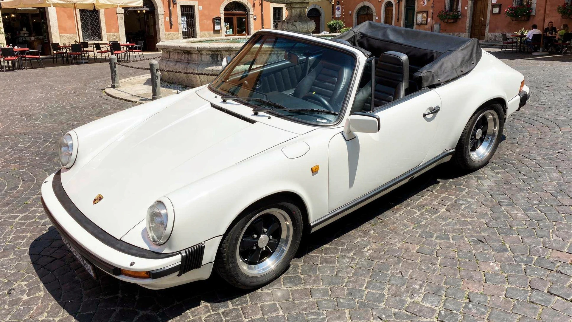 Porsche 911 SC cabriolet
