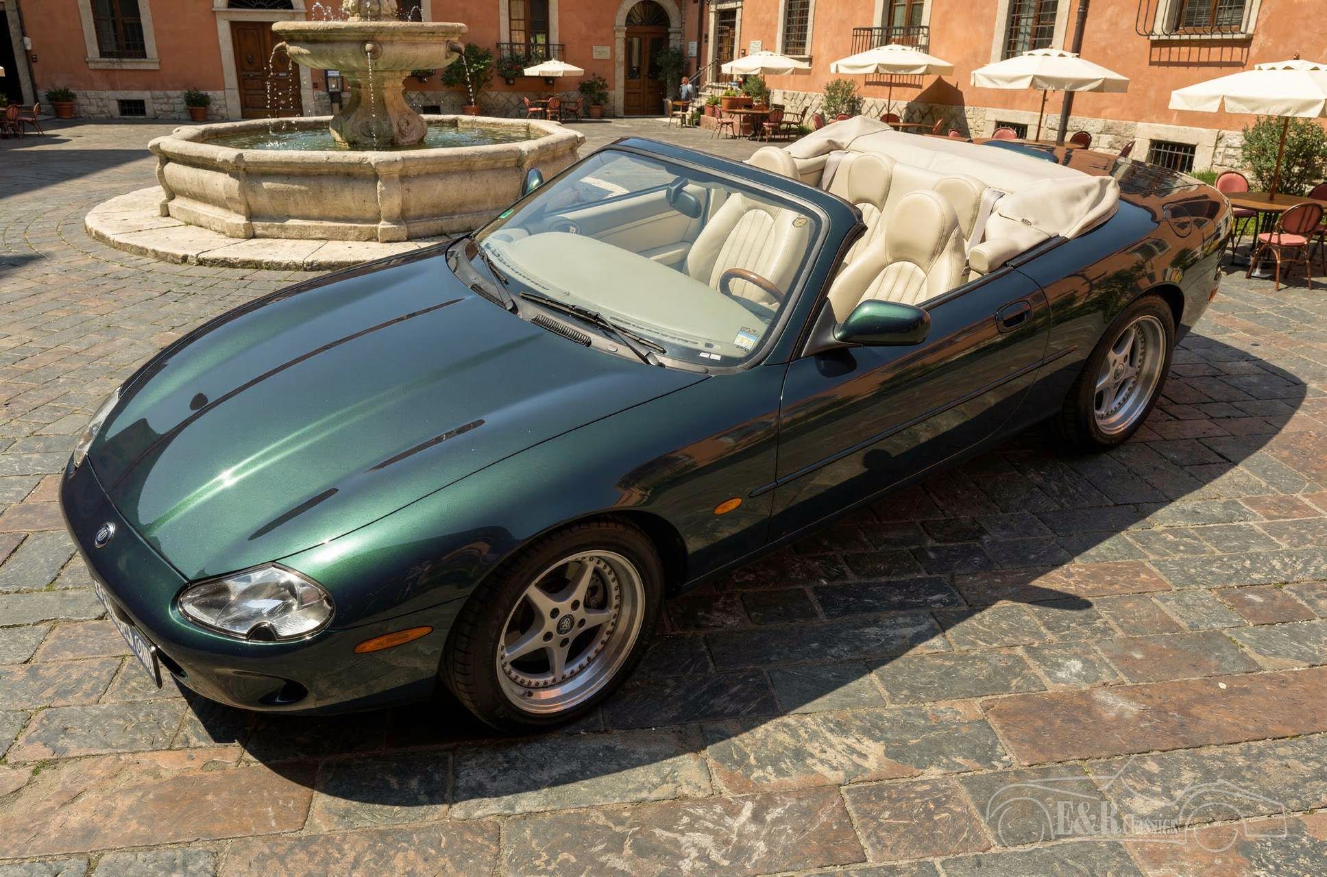 1998 Jaguar XK8 Cabriolet