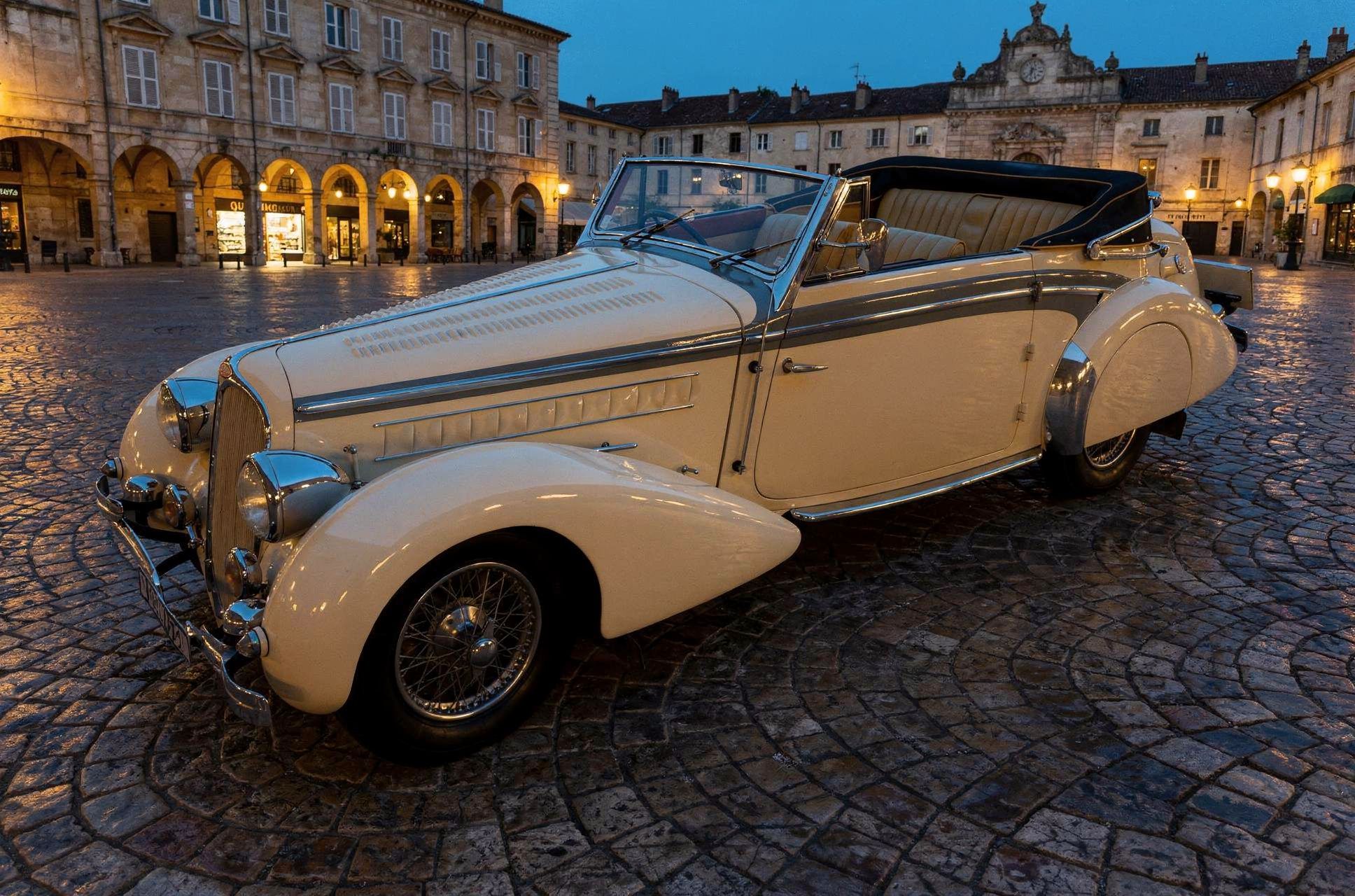 1939 Delahaye 148L by Chapron